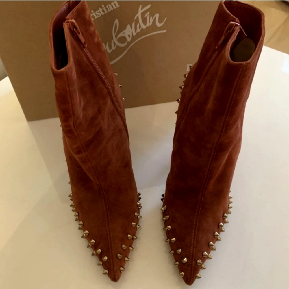 Christian Louboutin 😍‼️Velour Spiked Stilettos